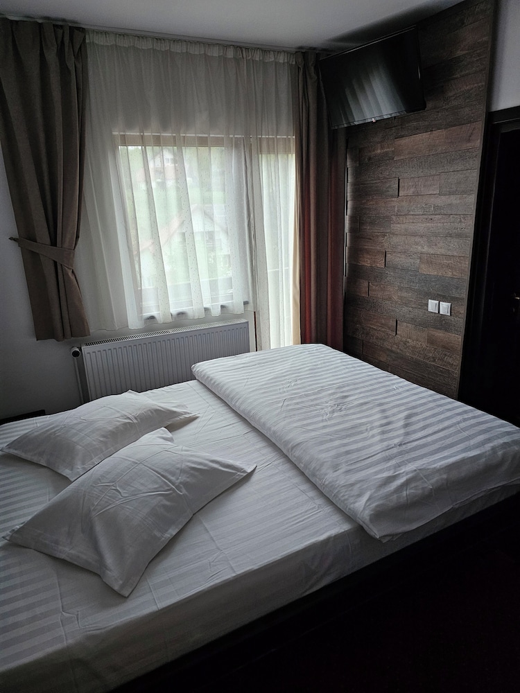 Comfort Studio Suite, Balcony, Mountain View photo 3