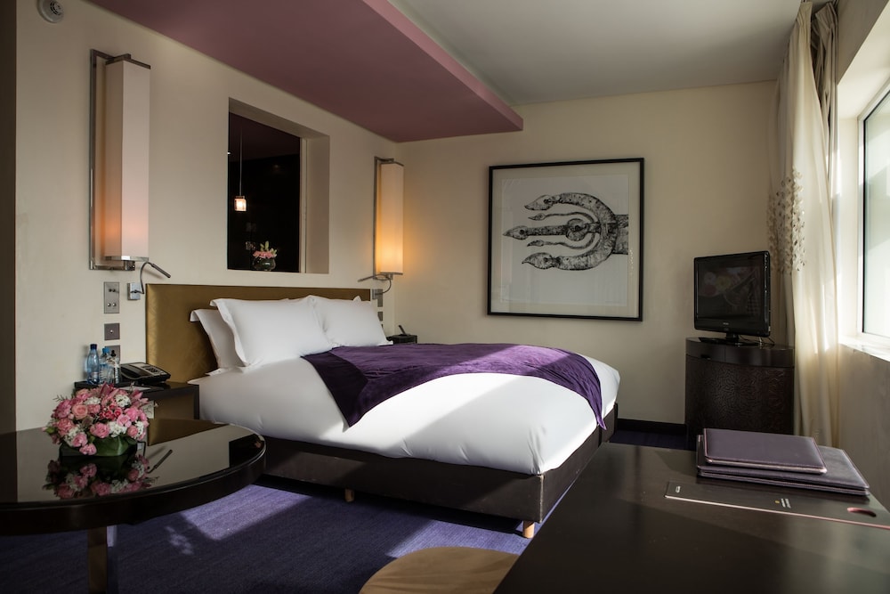 Classic Room, 1 King Bed, City View - Photo 12