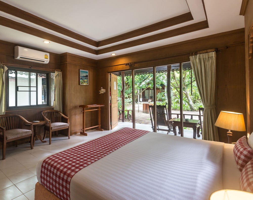 Deluxe Bungalow - Photo 1