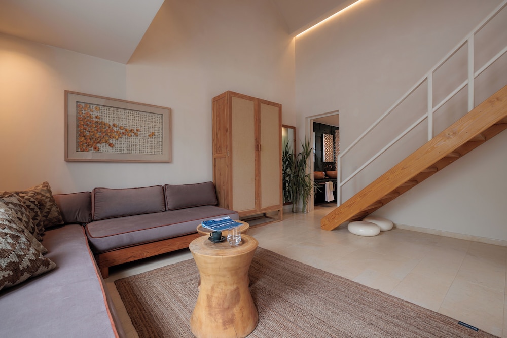 Asty 2 Bedrooms Suite, Private Pool - Photo 3