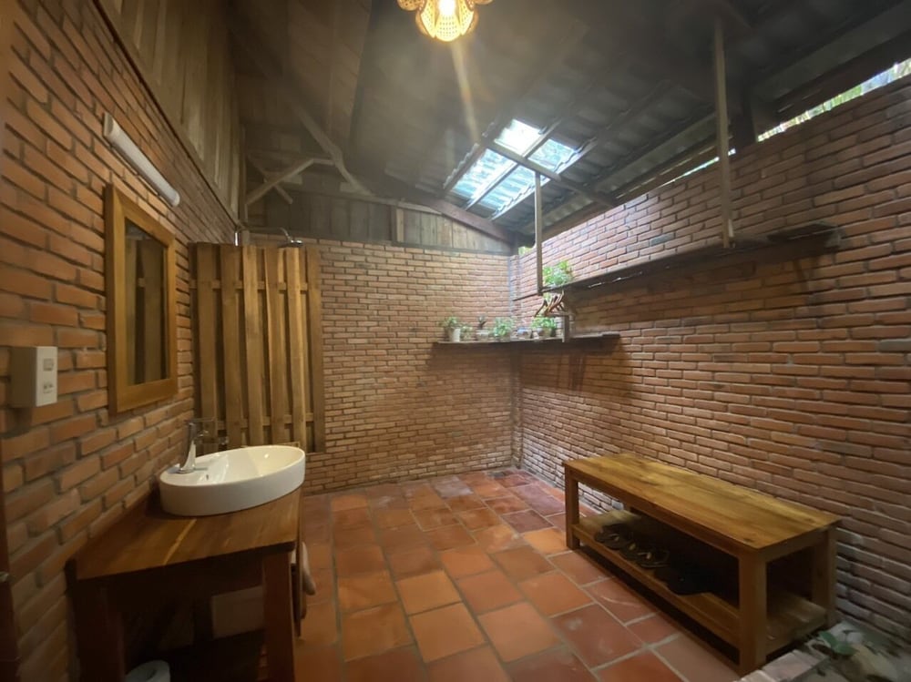 Bungalow Triple with Garden View photo 3