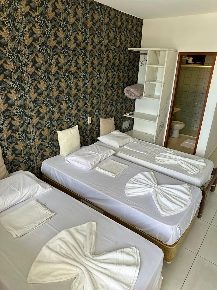 Standard Triple Room photo 2