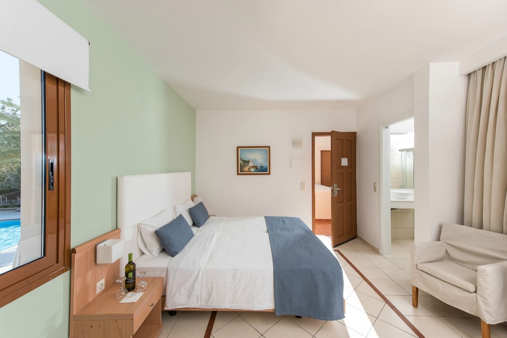 Standard Room, Garden View