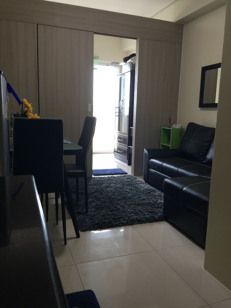 Sea Breeze Apartment photo 1