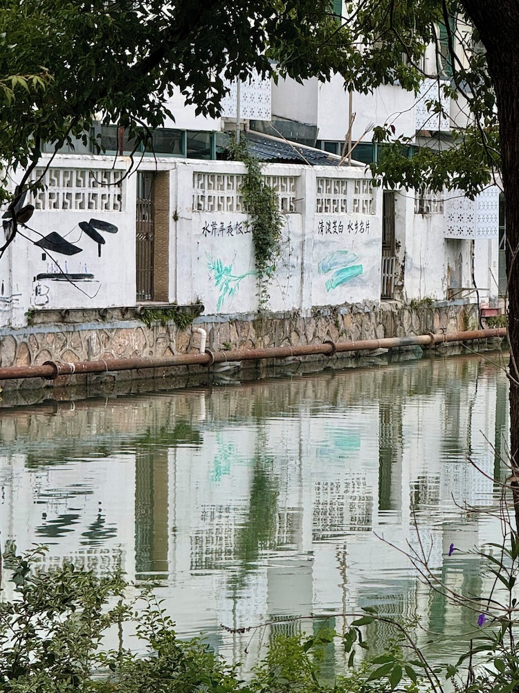 1 King Premium River View - Photo 6