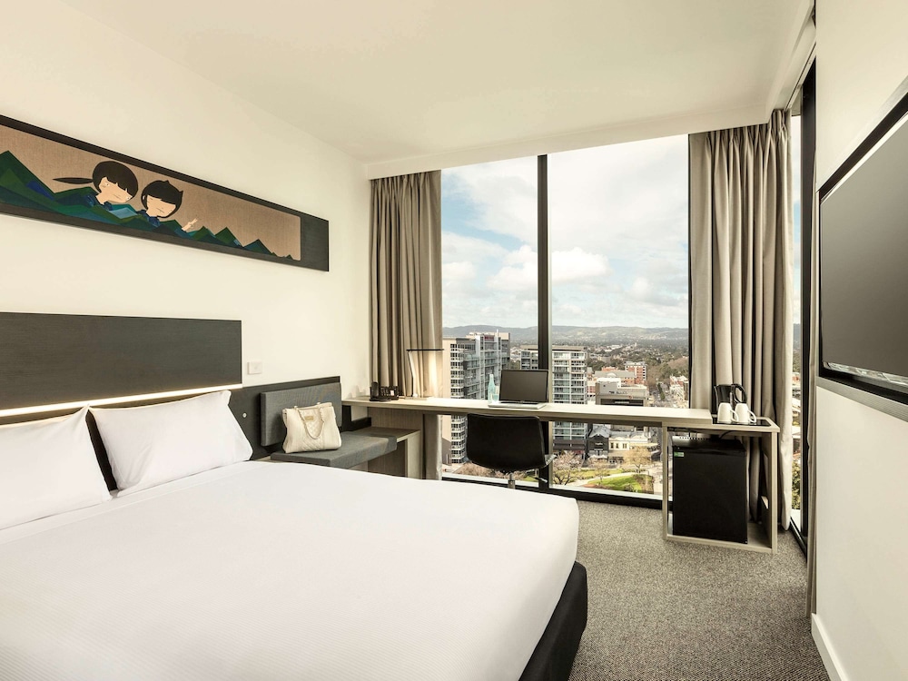Superior Room, 1 Queen Bed, City View