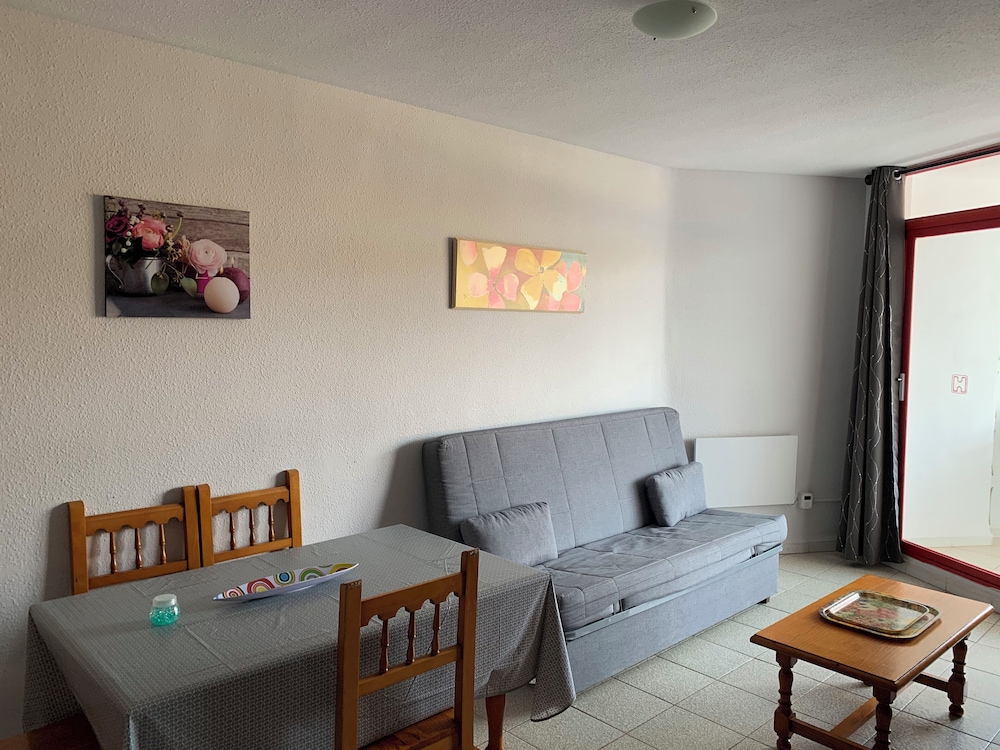 Basic Apartment