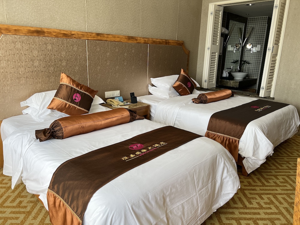 Executive Twin Room (executive room main villa) photo 3