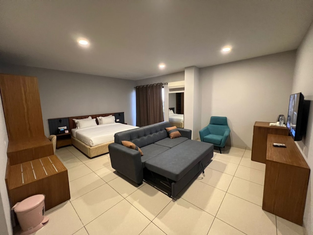 Junior Double Room, Balcony, Garden View photo 1