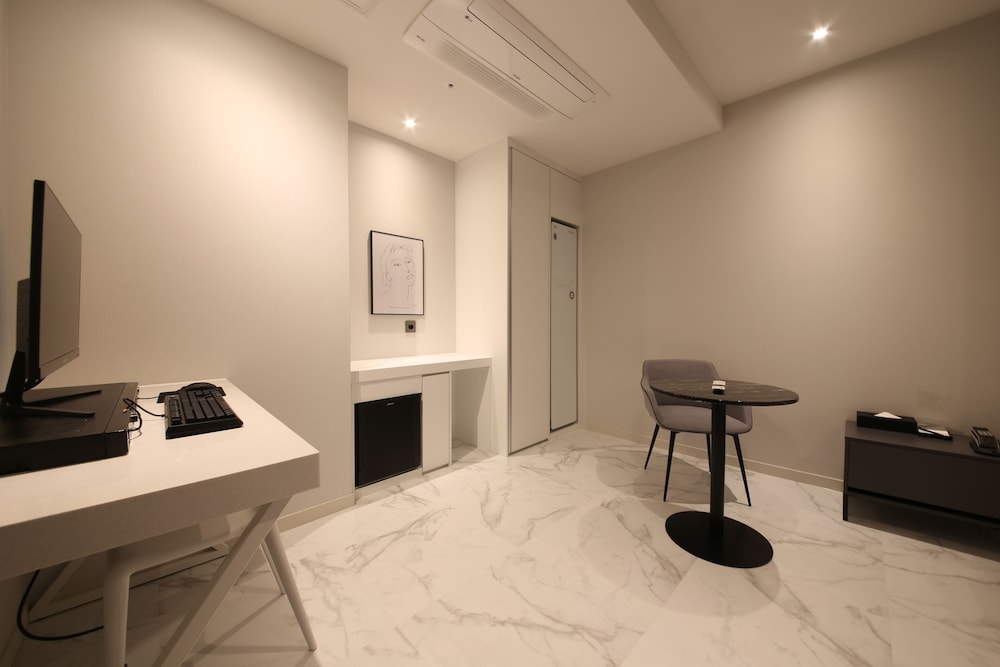 Deluxe Double Room - Photo 4