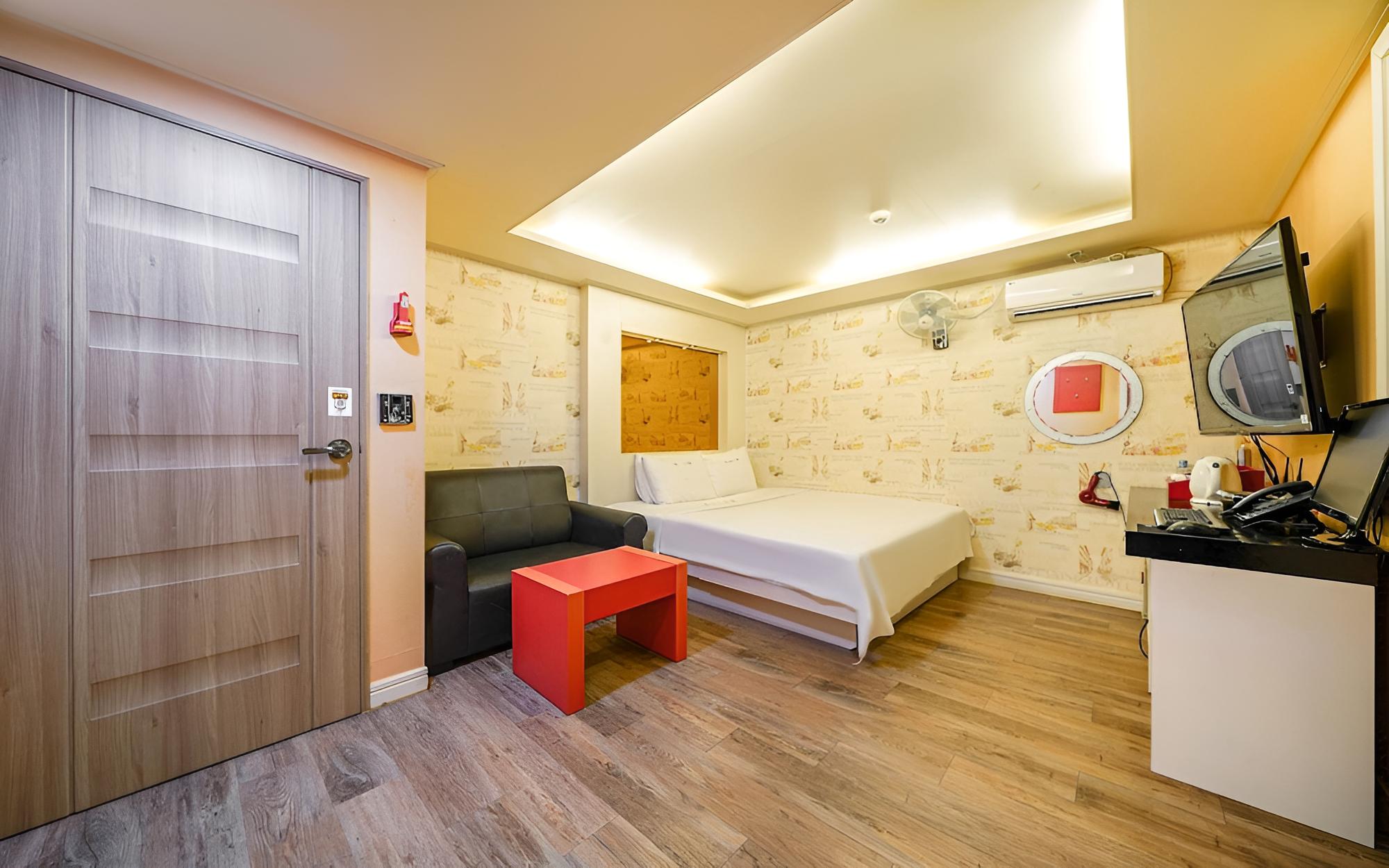 Room (Semi-Special Room) - Photo 1