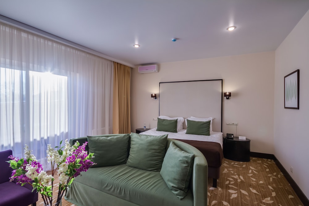 Suite, Terrace