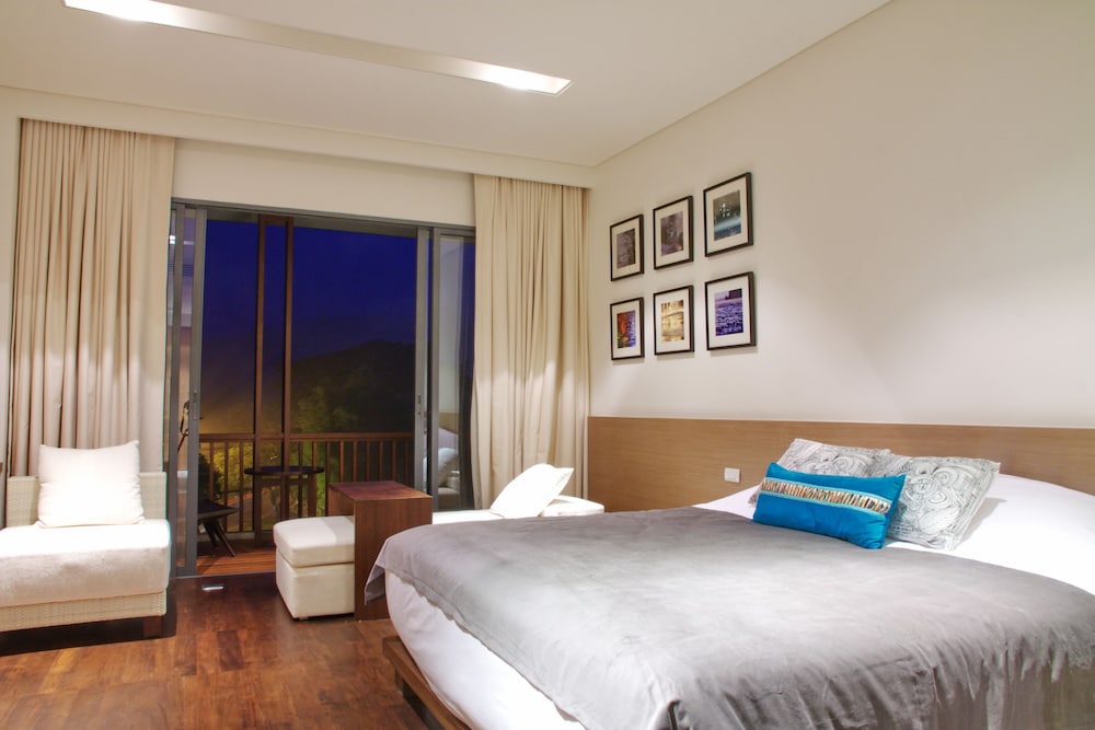 Comfort Studio, Garden View