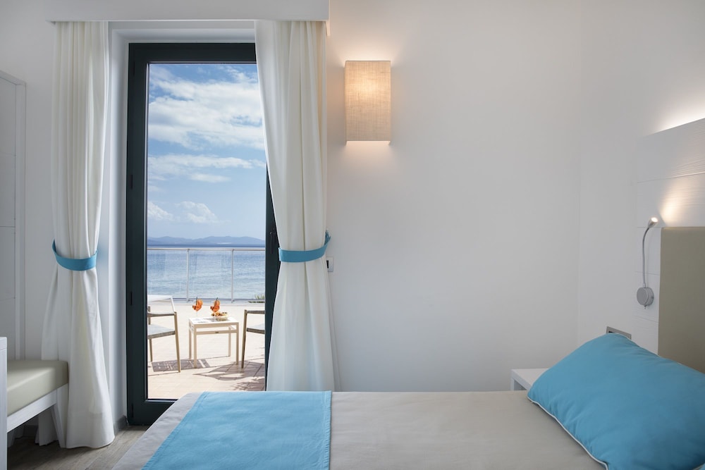 Studio Suite, Sea View photo 1