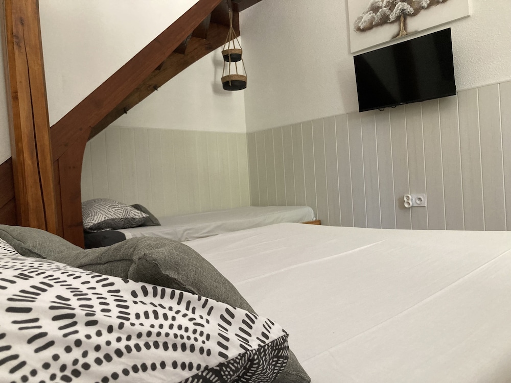 Family Suite, Garden View photo 3