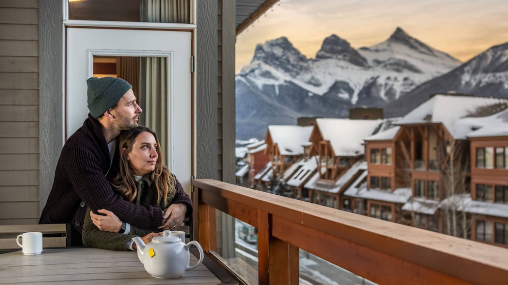 Premium Suite, 2 Bedrooms, Mountain View