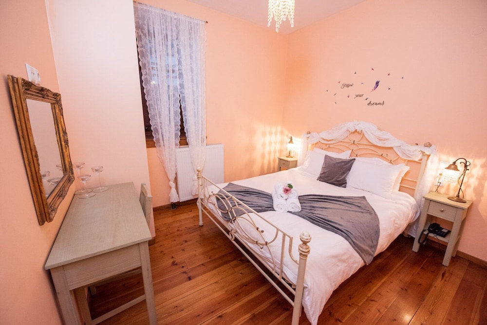 Suite - Photo 6