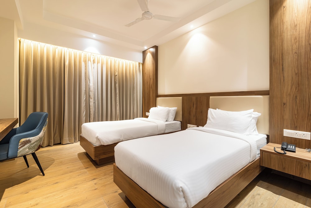 Premium Twin Room photo 1