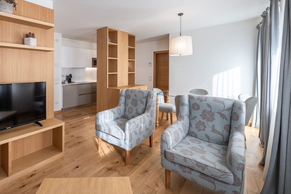 Apartment (Appartamento Monte Averau)