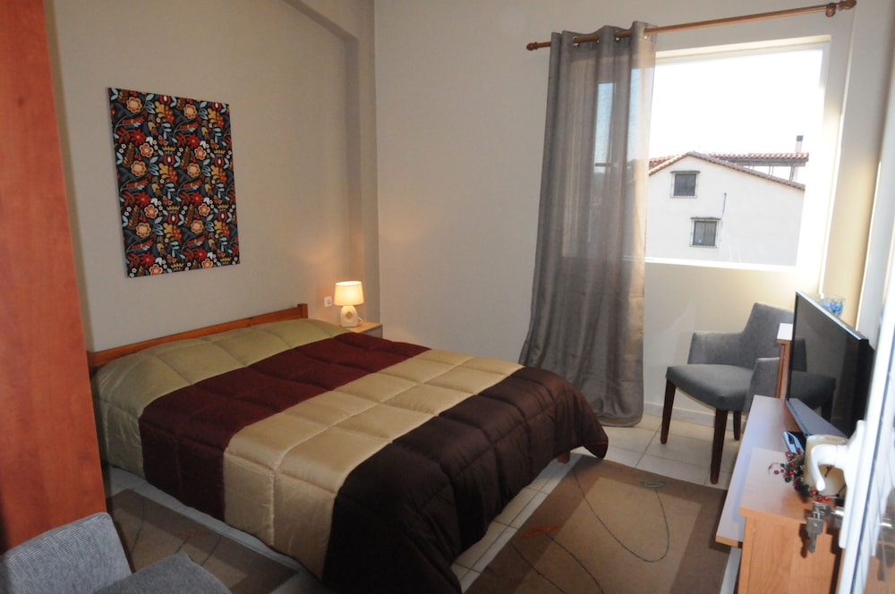 Apartment, 2 Bedrooms, Sea View photo 1