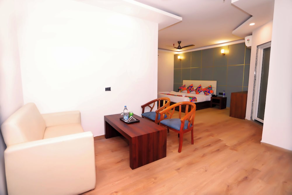 Standard Double Room, City View