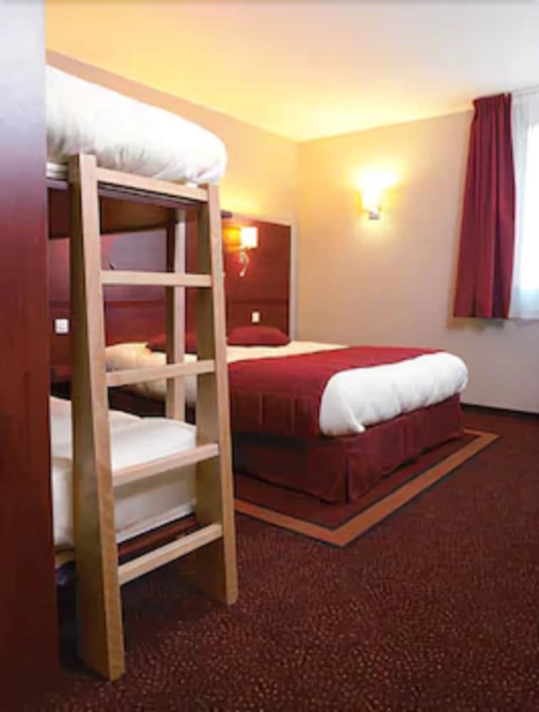 Quadruple Room photo 2