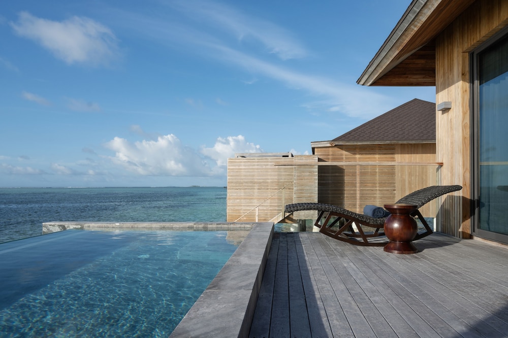 Sunrise Aqua Pool Villa - Photo 5