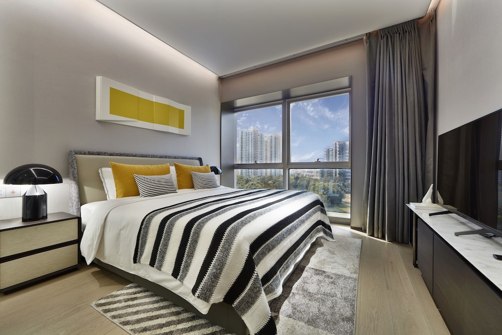 Deluxe Suite photo 2