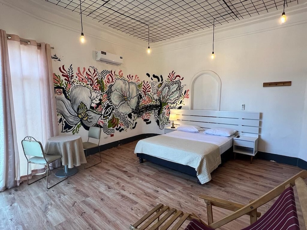 Honeymoon Double Room photo 2
