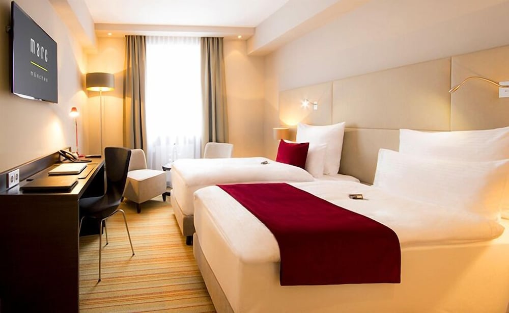 Deluxe Room, Courtyard View photo 1