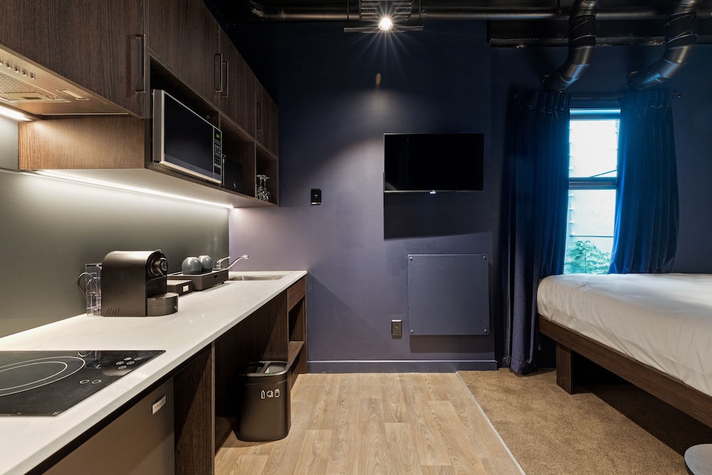 Little Lux Accessible Studio photo 1