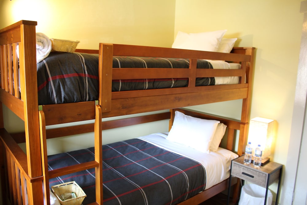 Twin Bunk (Private Balcony) with Shared Bathroom