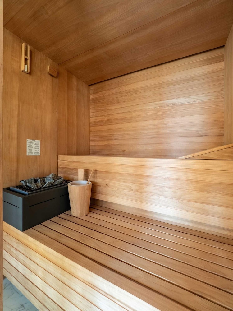 Villa photo 2