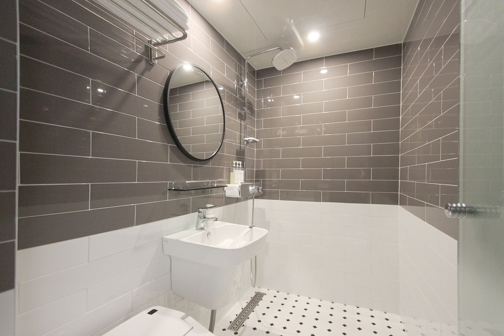 Standard Room - Photo 4