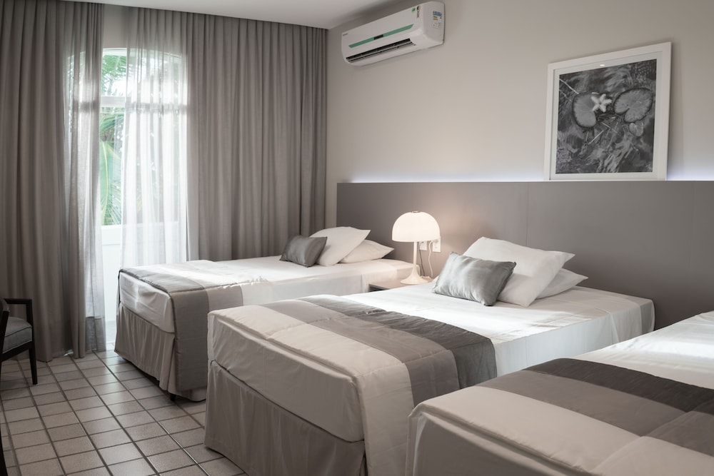 Deluxe Triple Room, 3 Twin Beds photo 3