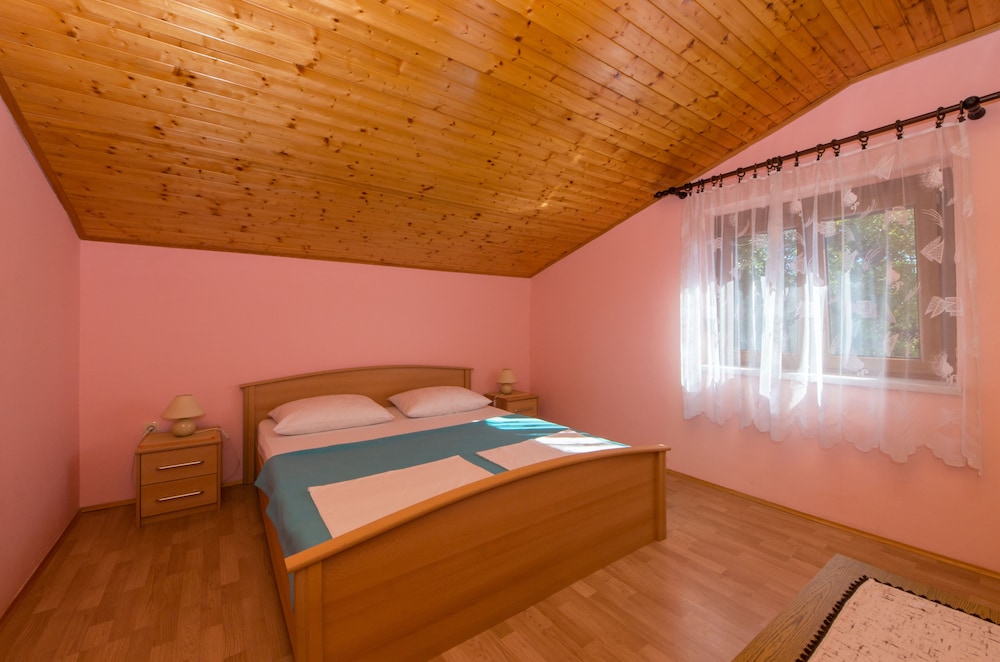 Apartment, 4 Bedrooms, Sea View (1)