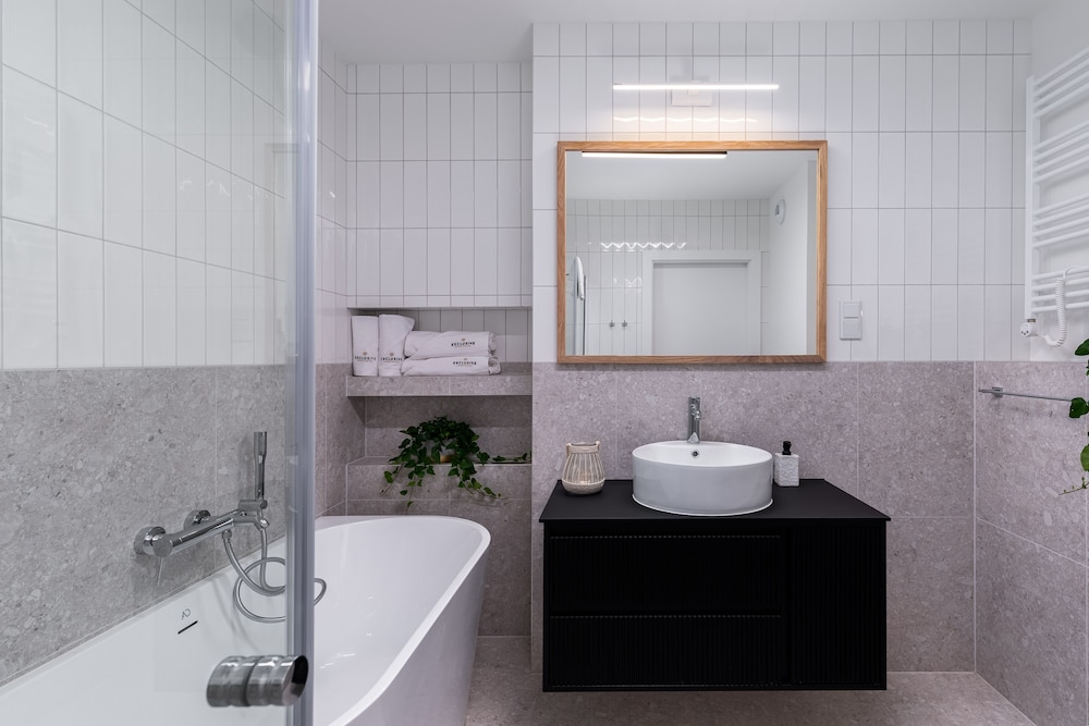 Deluxe Apartment, 1 Bedroom - Photo 2