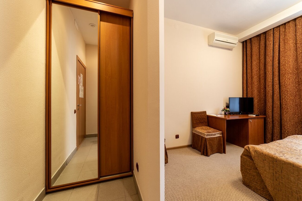 Standard Single Room photo 2
