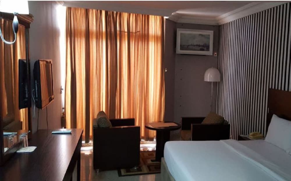 Standard Room - Photo 4