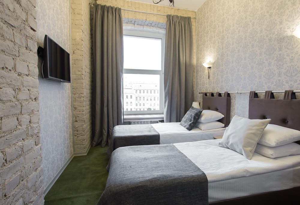 Standard Double Or Twin Room, River View photo 2