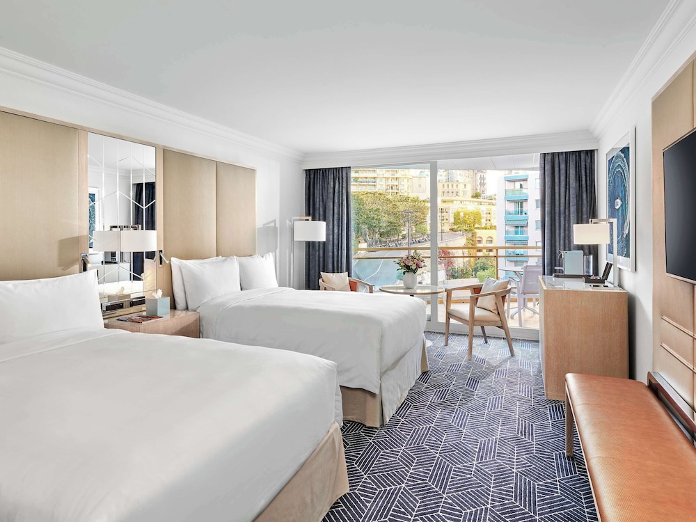 Room, 2 Double Beds, City View (Hairpin)