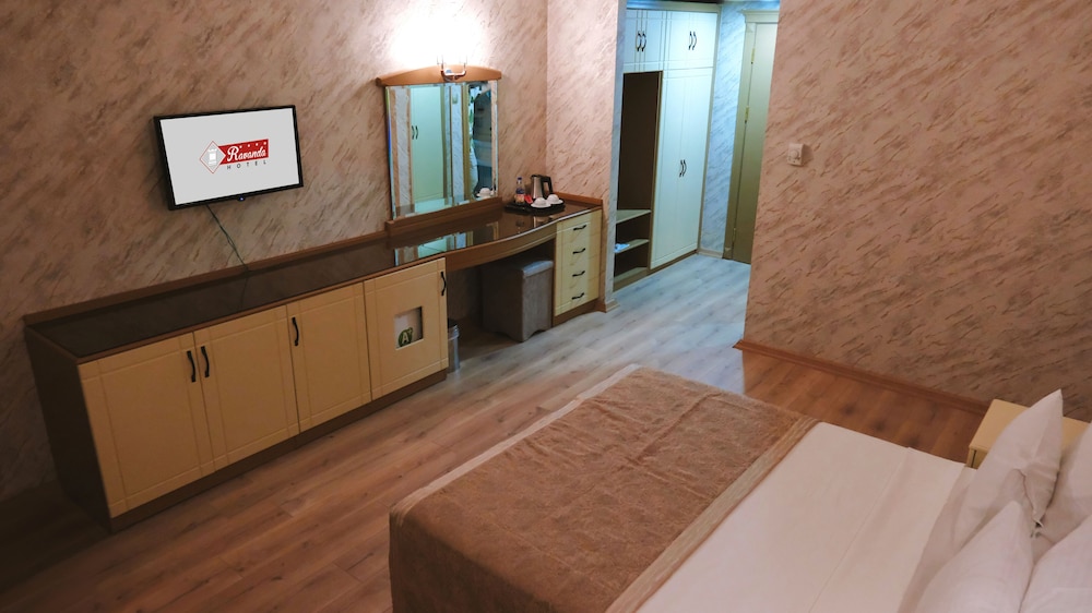 Standard Room photo 3