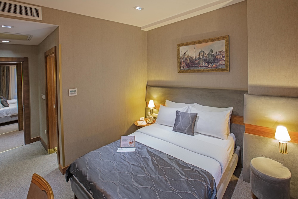 Connecting Double Room photo 1