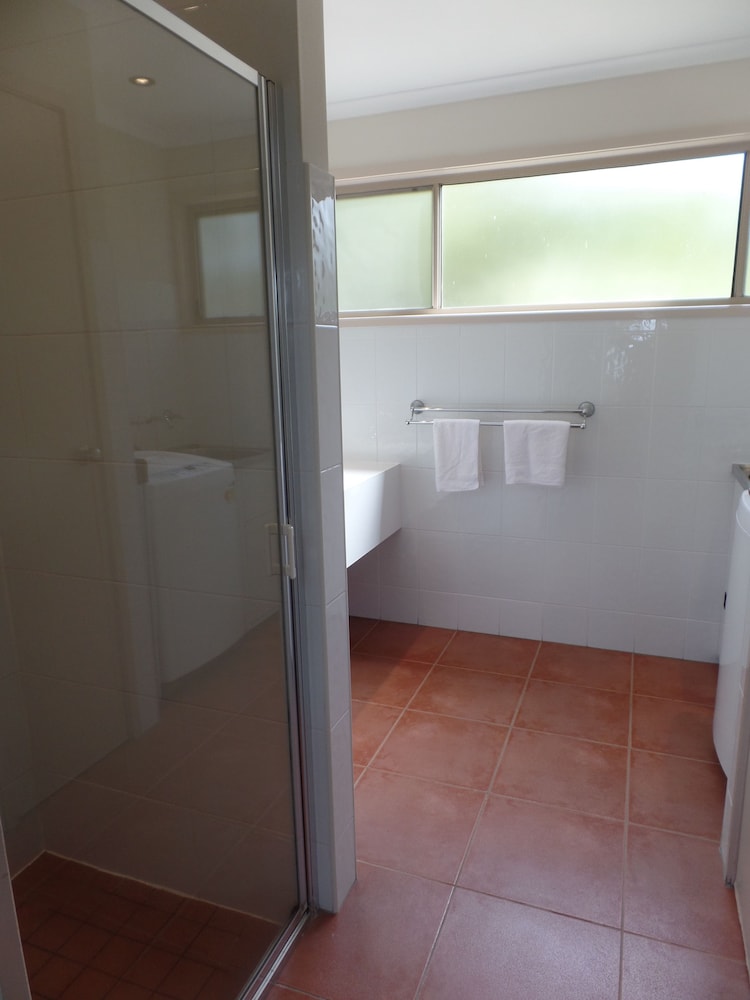 Standard Cabin, 2 Bedrooms, Non Smoking, Kitchen (Sleeps 4) photo 2