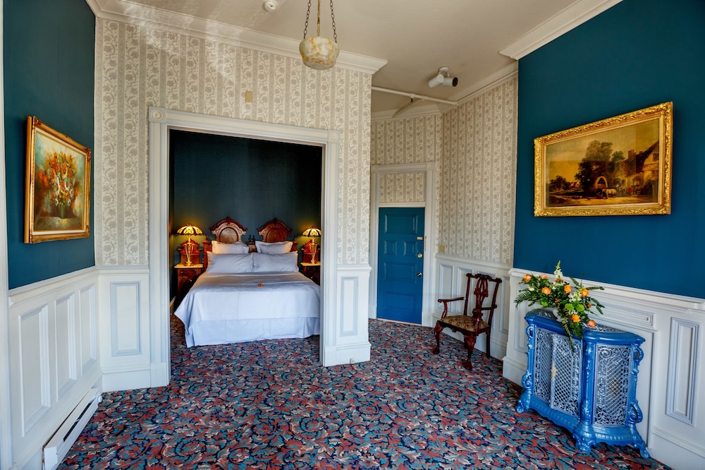 Premium Suite, 1 King Bed