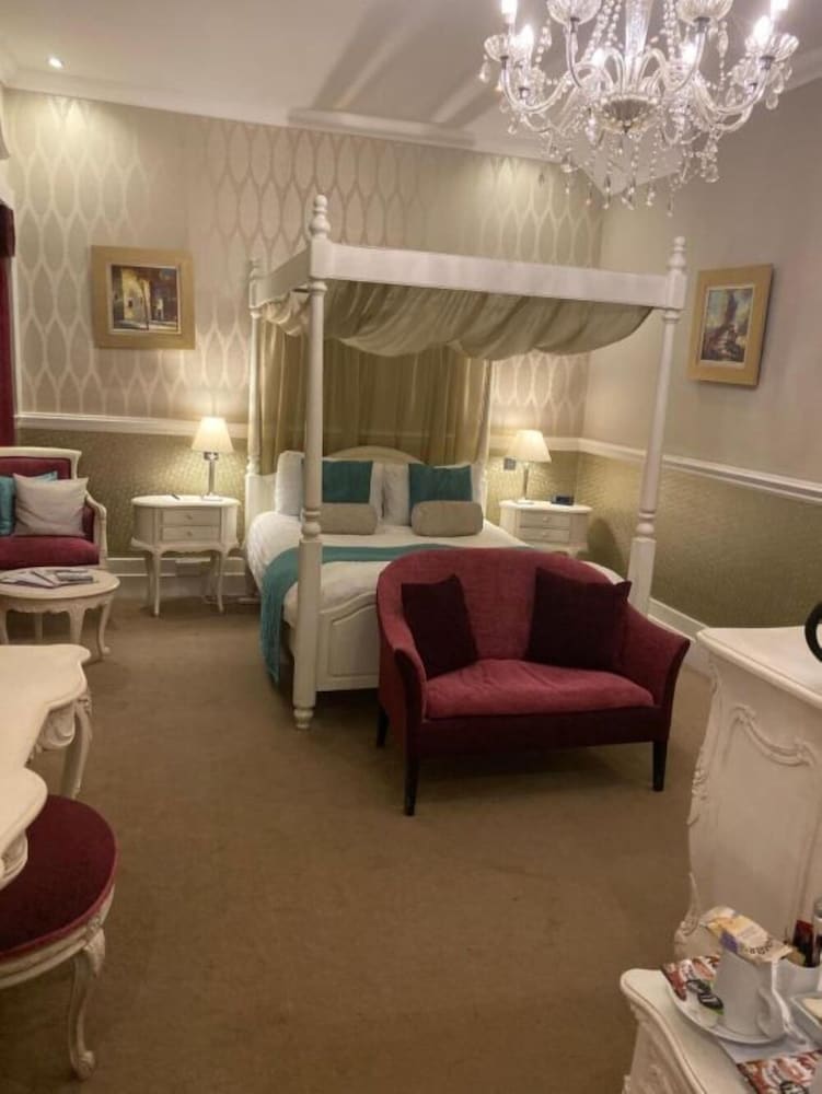 Executive Suite, Ensuite, Garden View photo 2
