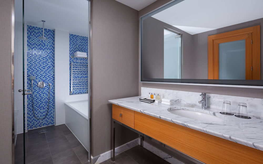 Executive Room, Mountain View (Collection) photo 2