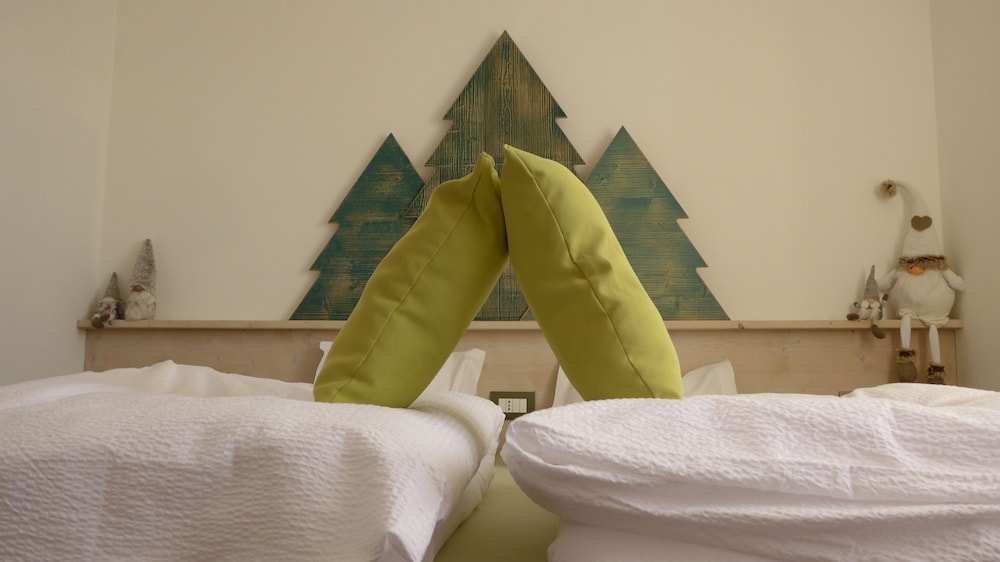 Double or Twin Room (Abete) photo 3