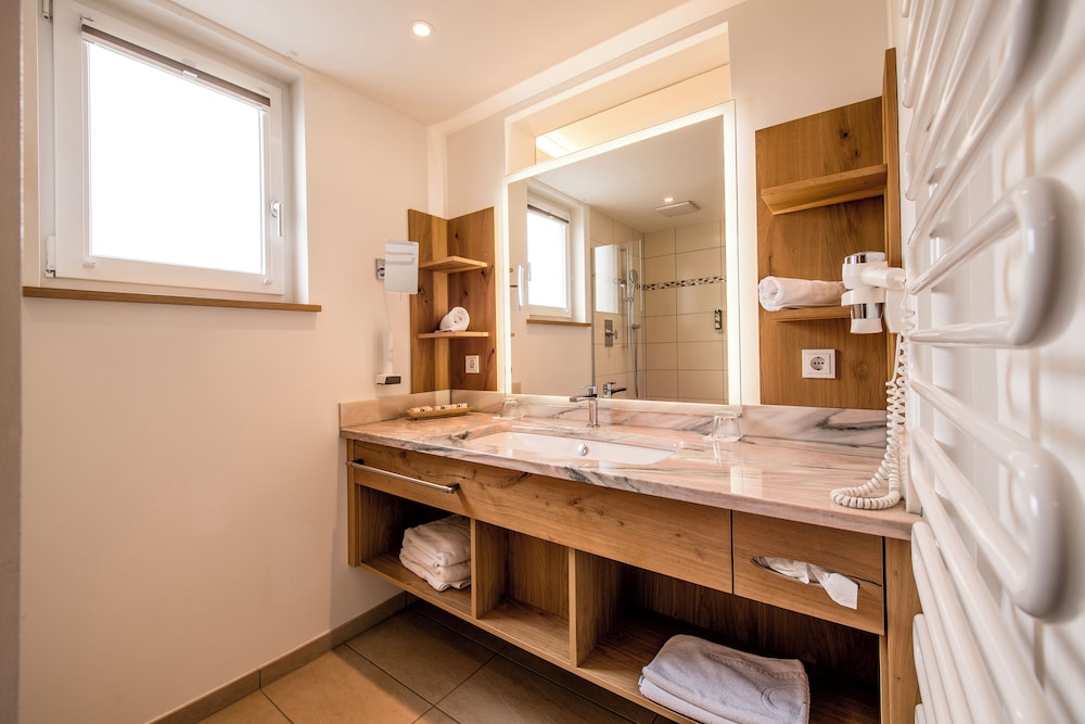 Traditional Double Room, Mountain View photo 3
