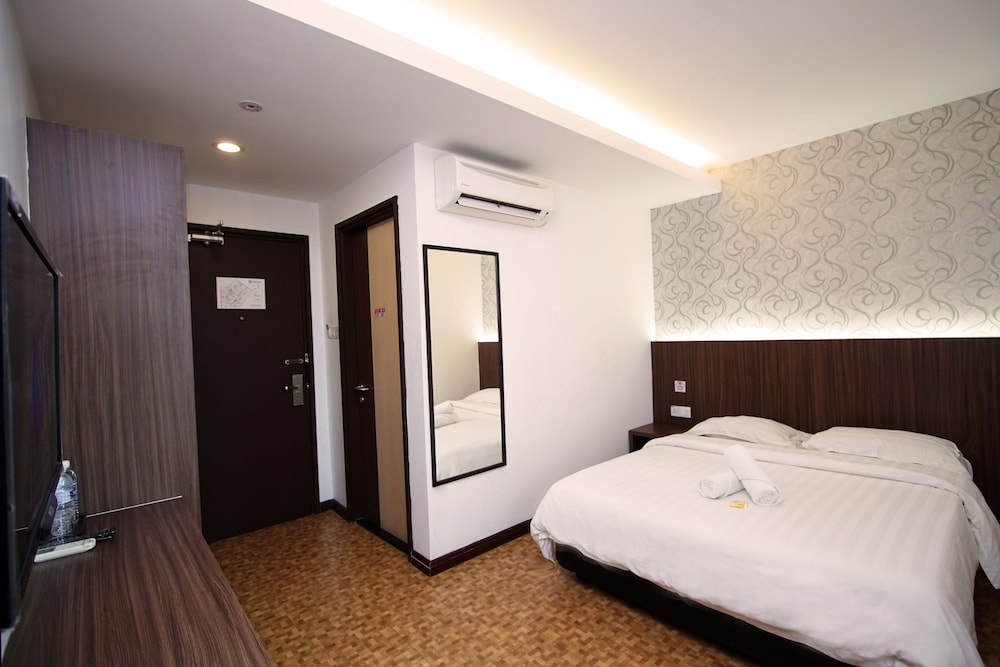 Standard Queen Room - Photo 1